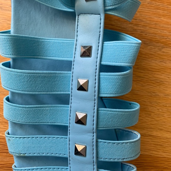 BABY BLUE STUDDED SCANDALS - Picture 3 of 4